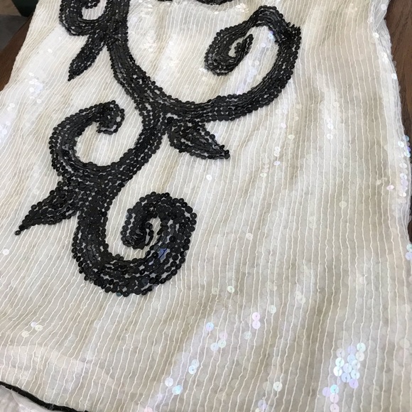 J.L.B 🌴🌴Paris-Hong Kong-New York sequin top - Picture 6 of 8